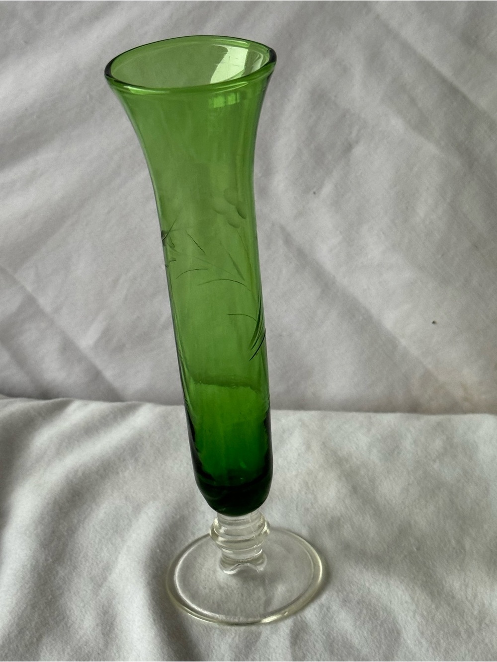 vintage mid-century emerald green etched glass bud vase